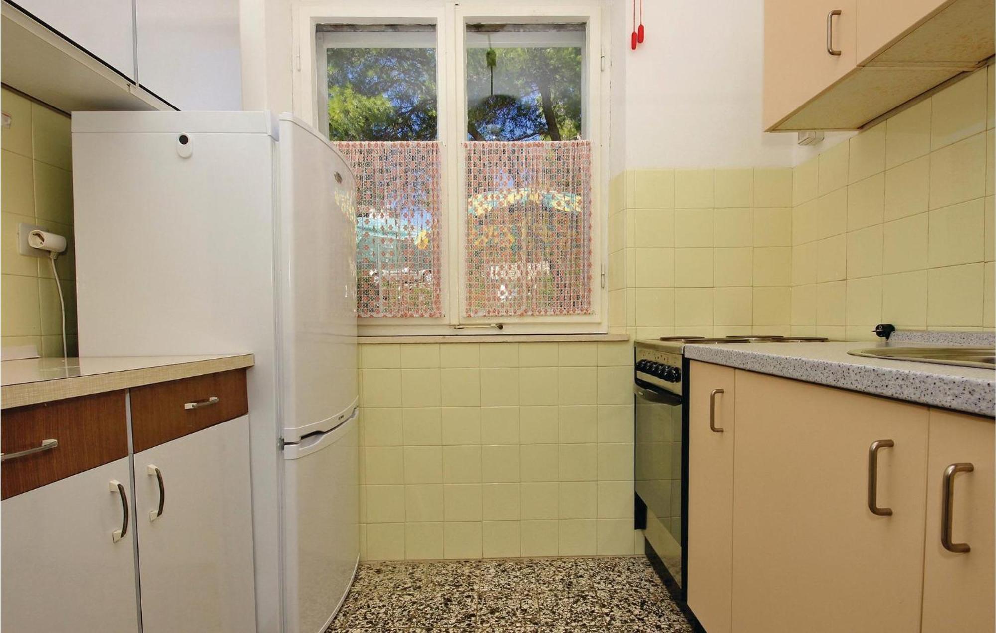 Amazing Apartment In Lumbarda With Kitchen Exterior foto